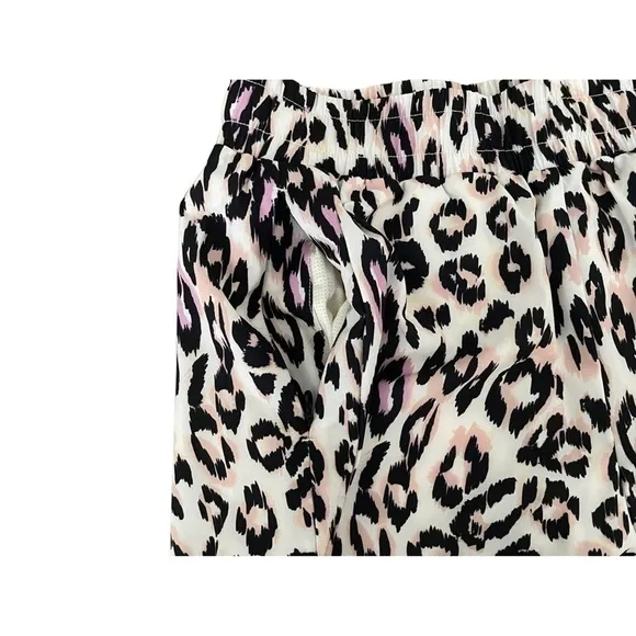 - 🆕NWT Johnny Was Calme Animal Print Element Hike Shorts