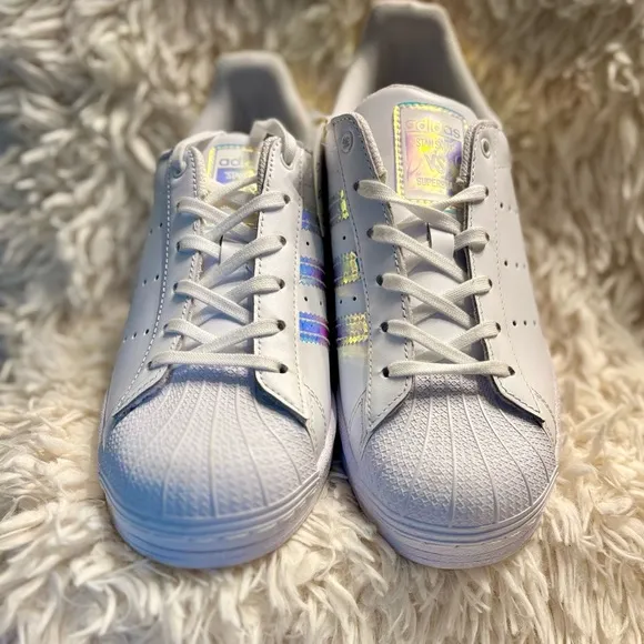 Adidas Stan Smith VS Superstar Shoes Big Kid Size 6/Women 7.5, White/Iridescent