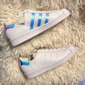 Adidas Stan Smith VS Superstar Shoes Big Kid Size 6/Women 7.5, White/Iridescent