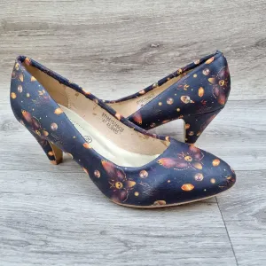 Autumn Death Moth mid heels
