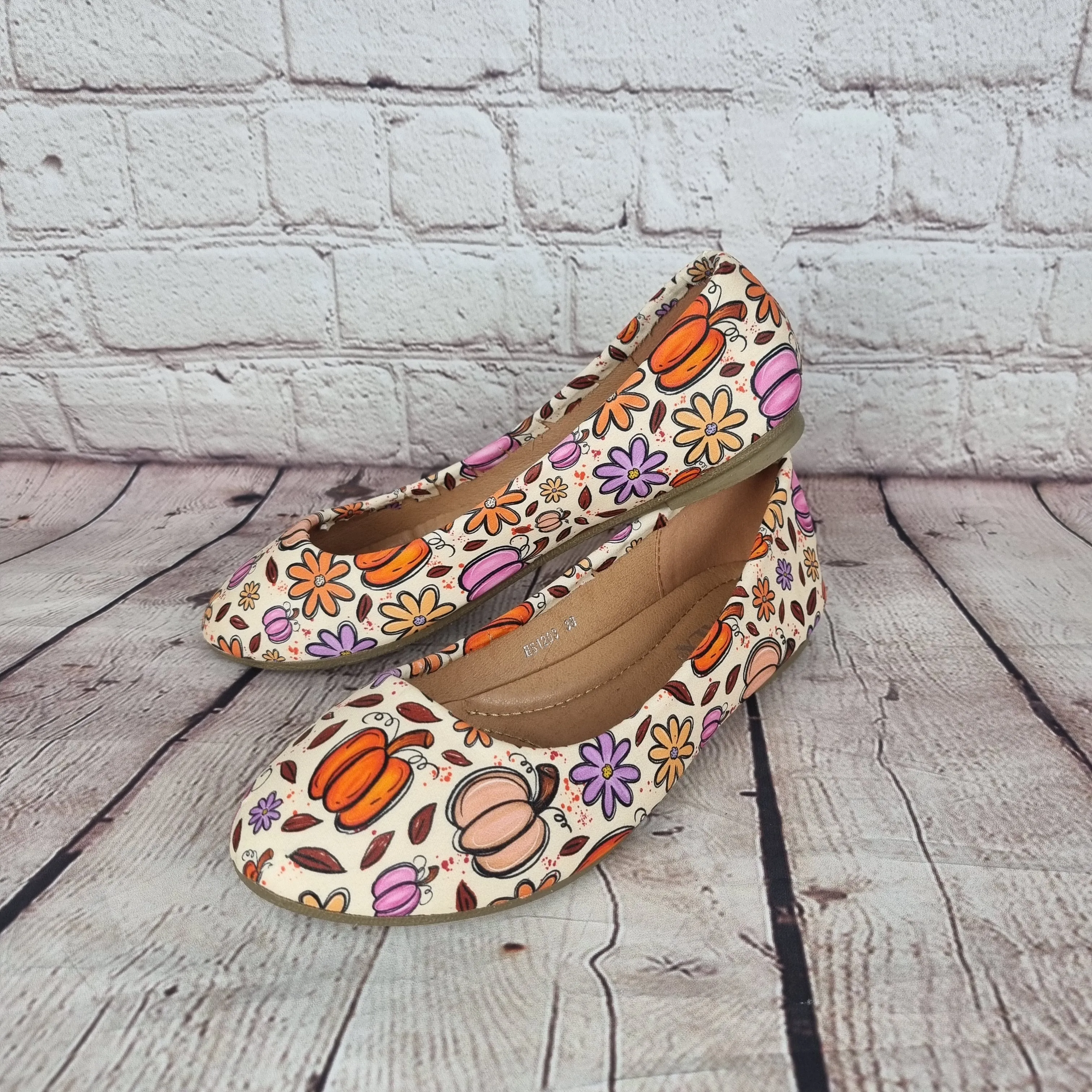 Autumn Pumpkins women dolly pumps
