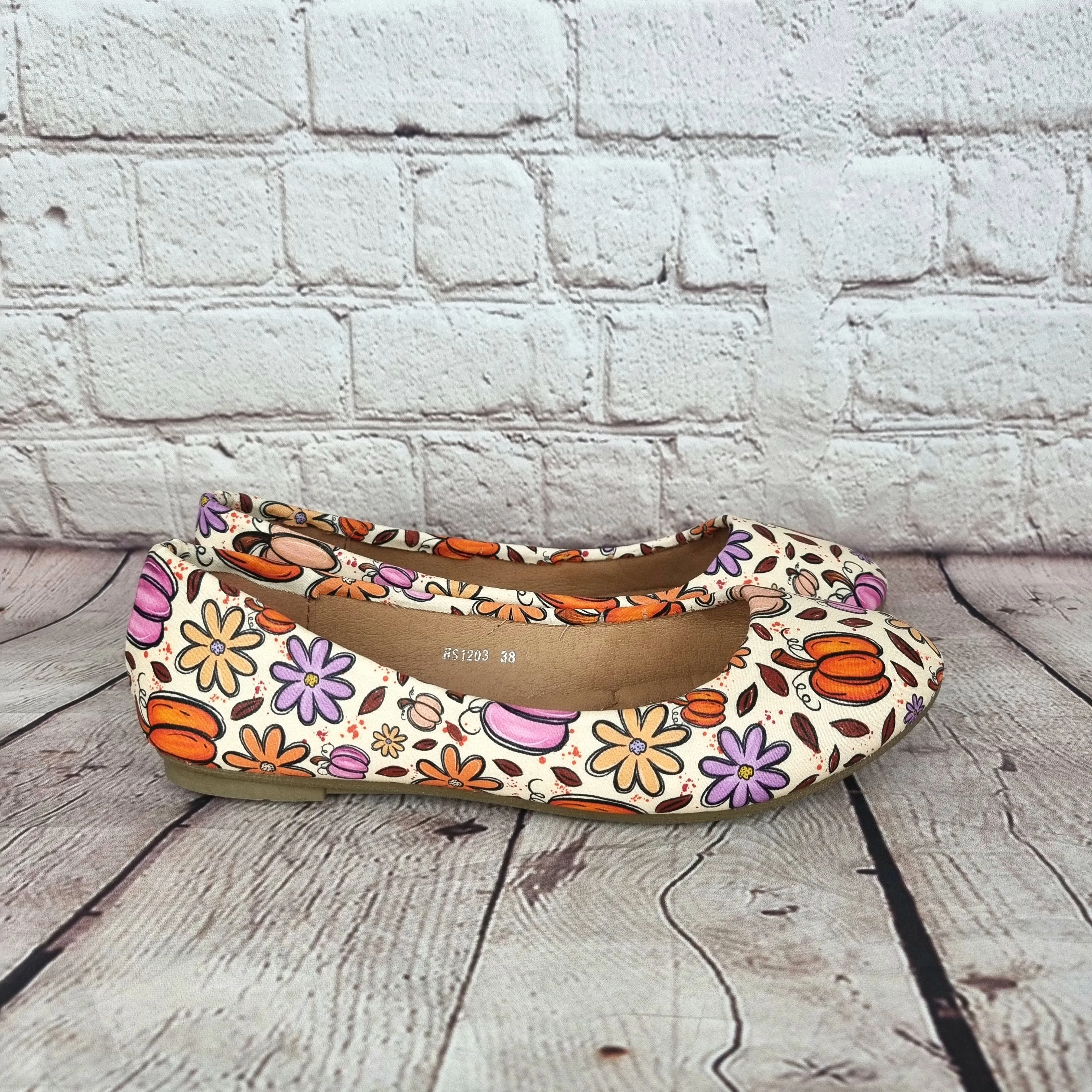 Autumn Pumpkins women dolly pumps