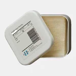 Bamnet Paraffin Dress. 10cm Tin 36