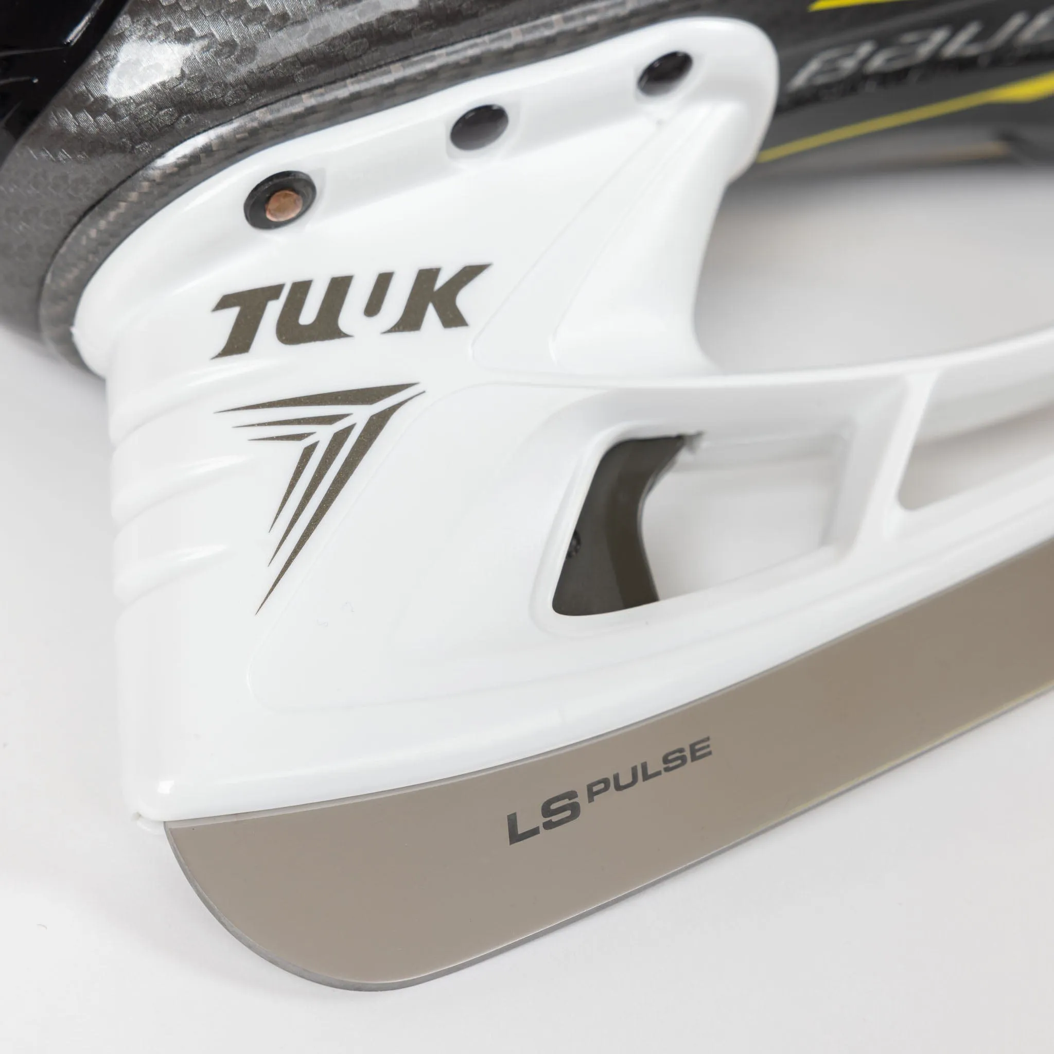 Bauer Supreme M5 Pro Intermediate Hockey Skates w/ Pulse Steel