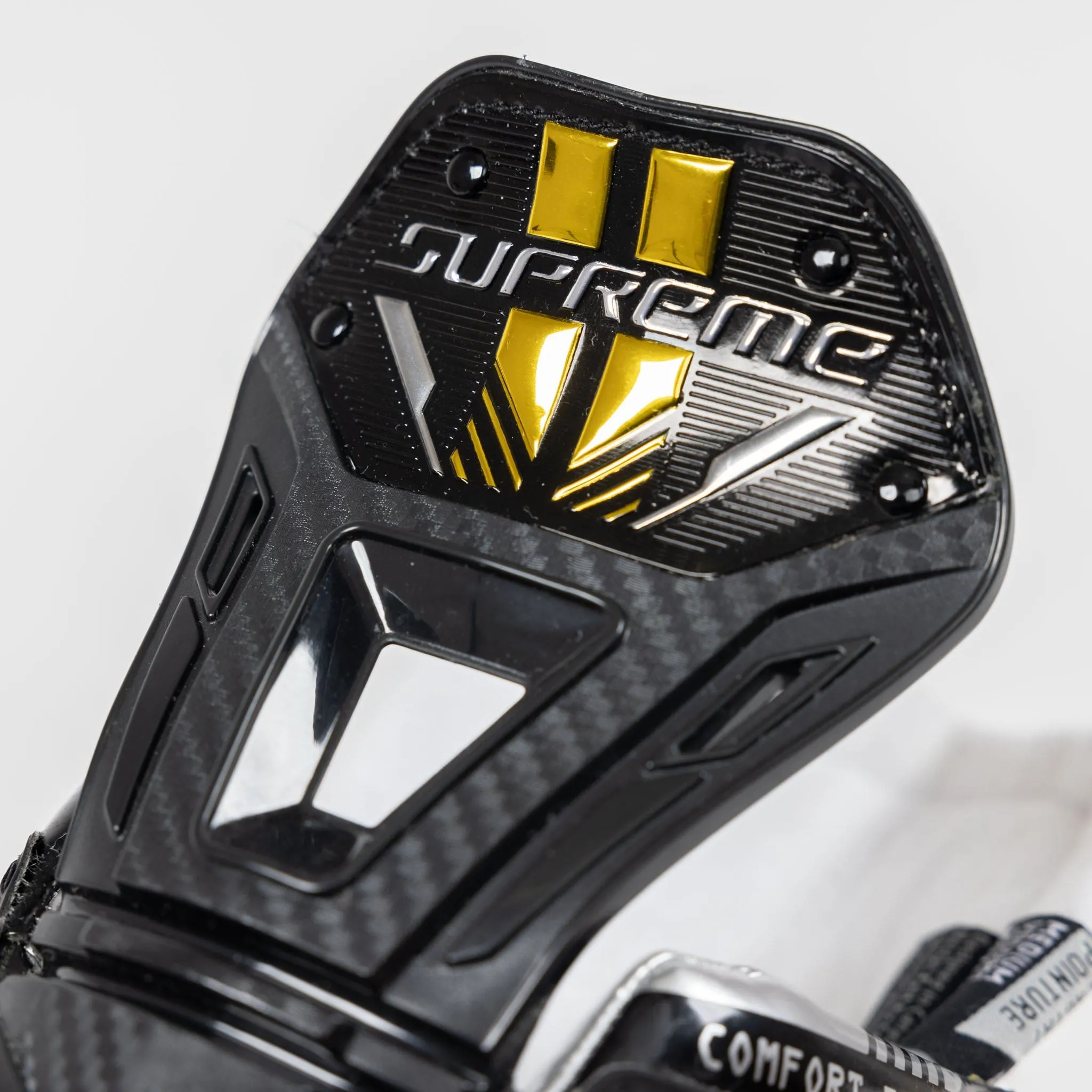Bauer Supreme M5 Pro Intermediate Hockey Skates w/ Pulse Steel