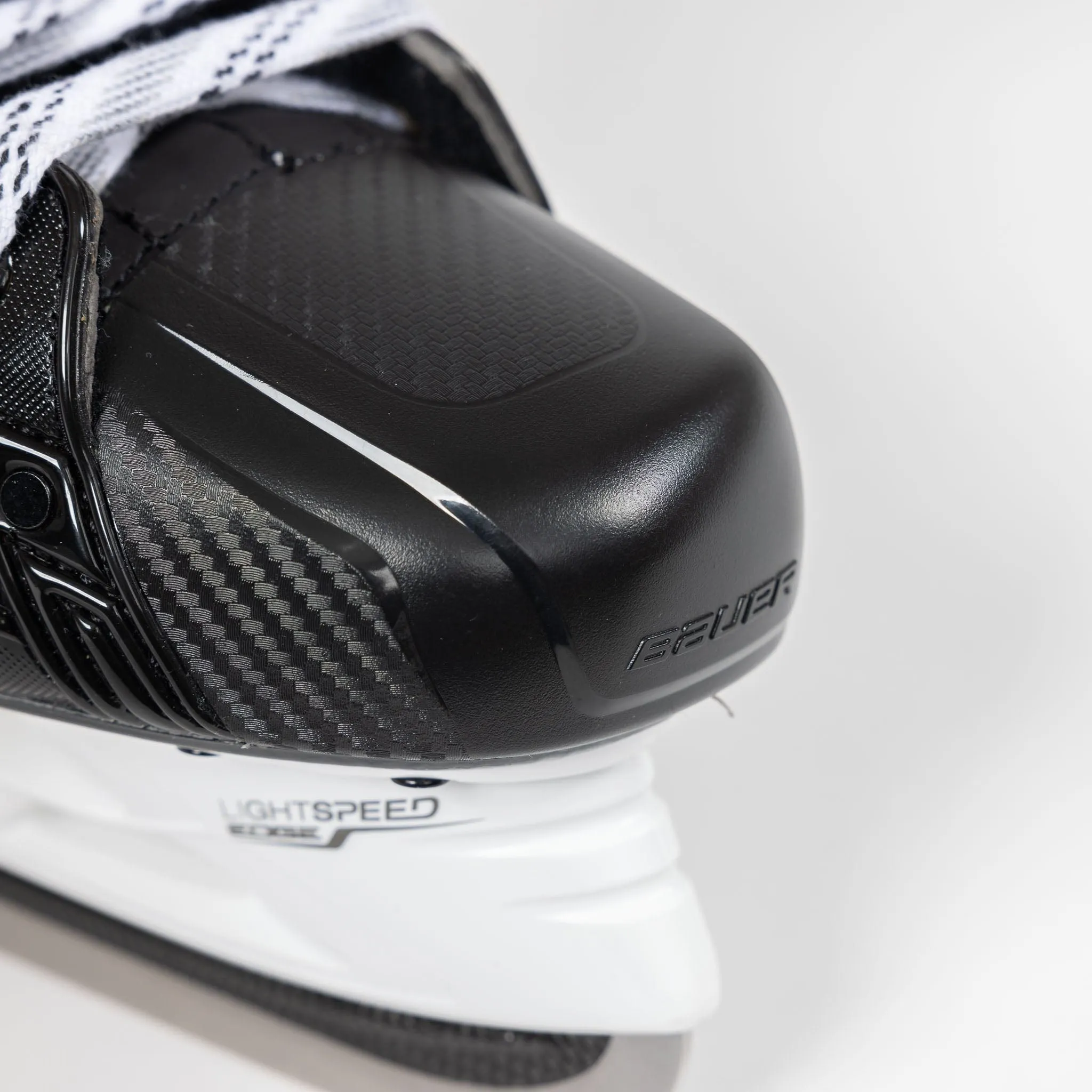Bauer Supreme M5 Pro Intermediate Hockey Skates w/ Pulse Steel