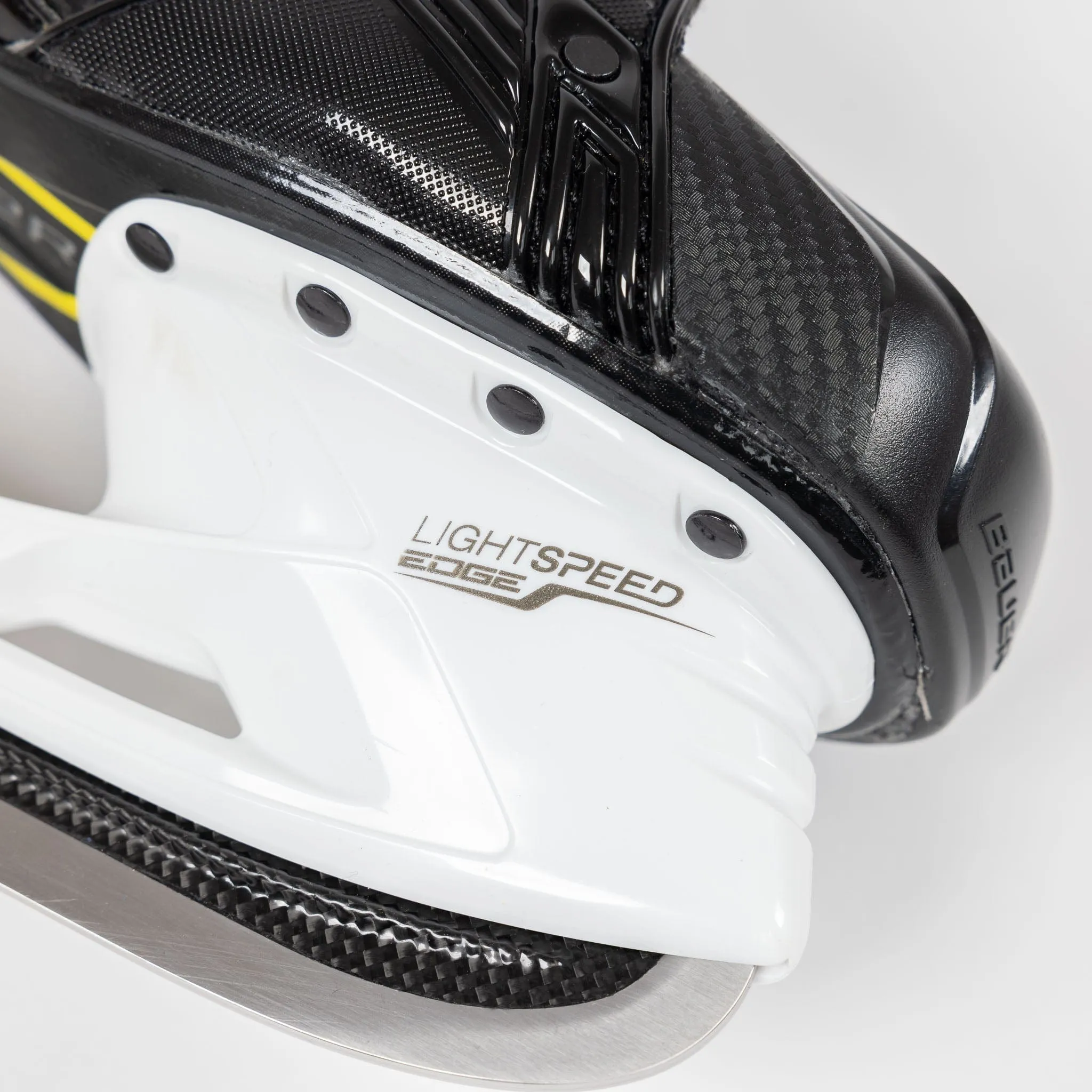 Bauer Supreme M5 Pro Intermediate Hockey Skates w/ Pulse Steel