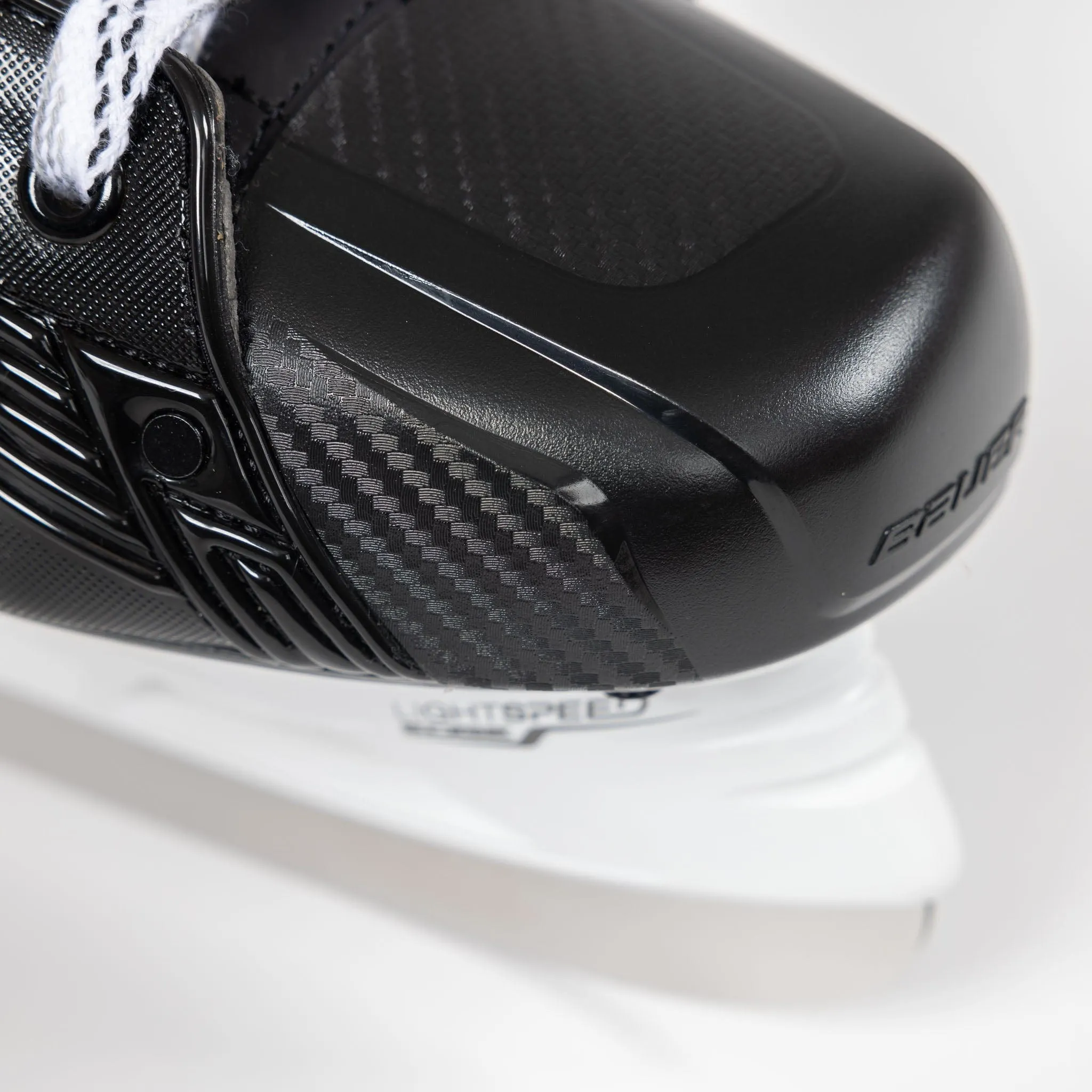 Bauer Supreme M5 Pro Intermediate Hockey Skates w/ Pulse Steel