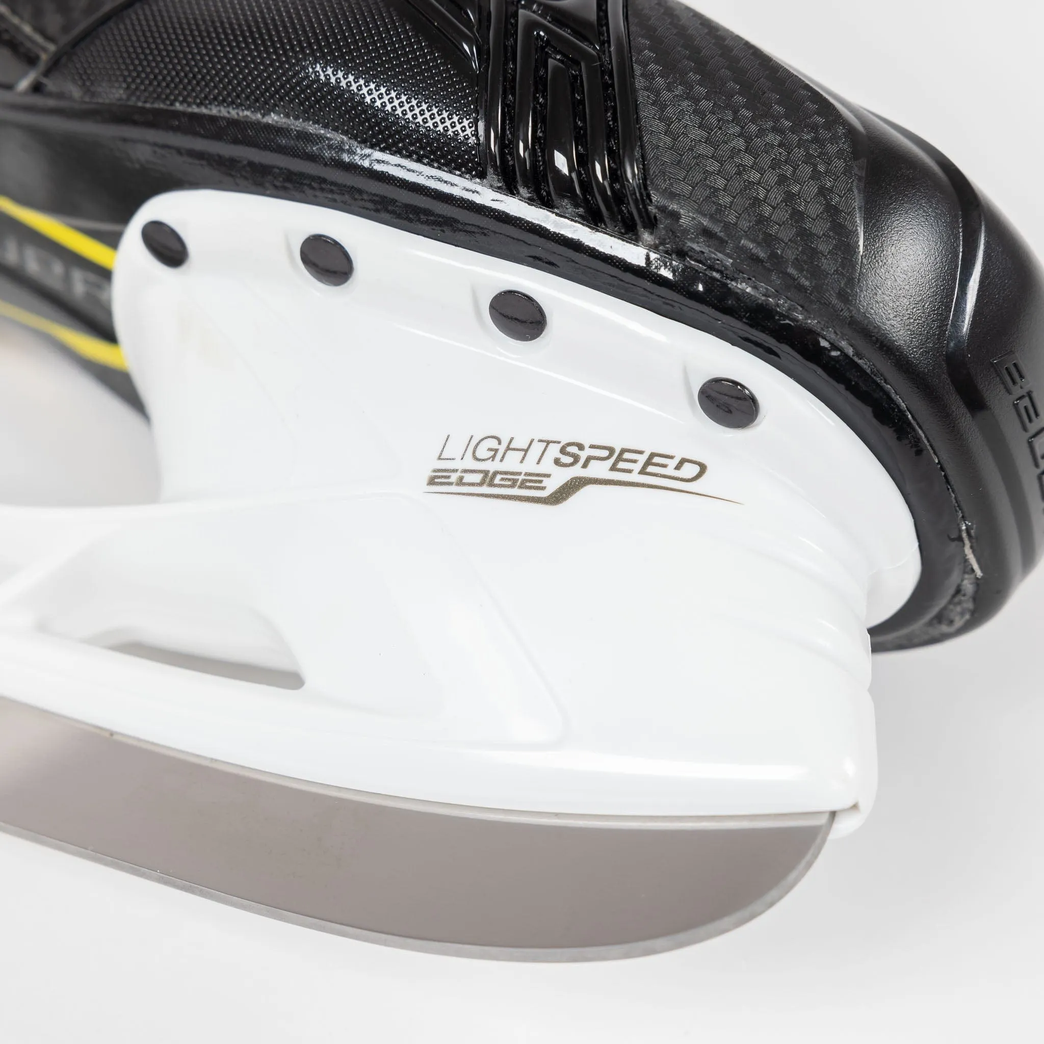 Bauer Supreme M5 Pro Intermediate Hockey Skates w/ Pulse Steel
