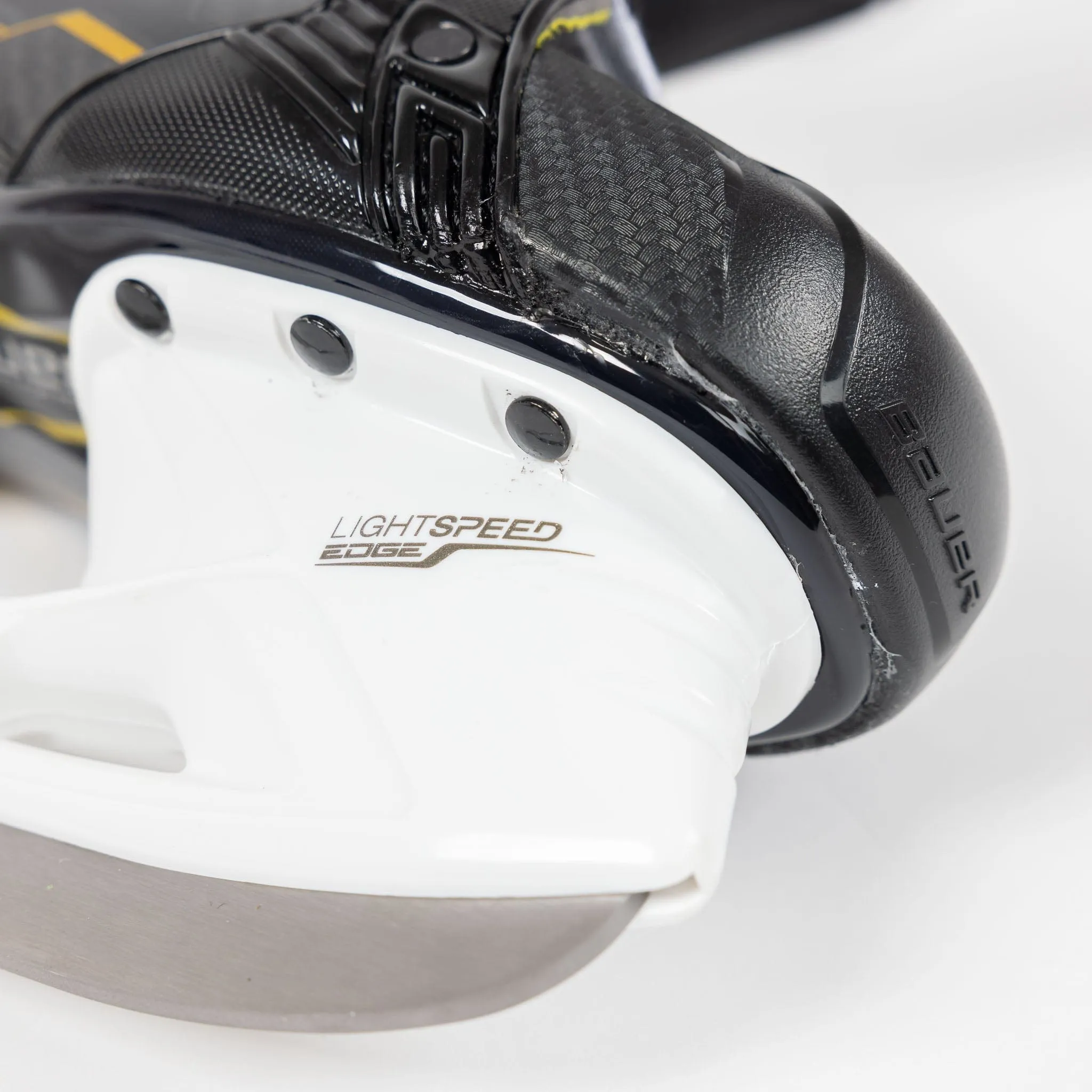 Bauer Supreme M5 Pro Junior Hockey Skates w/ Pulse Steel