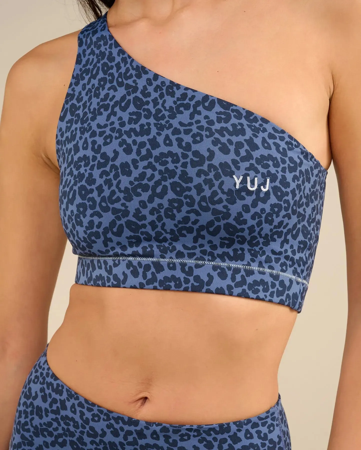 Brassière asymétrique LEOBLUE