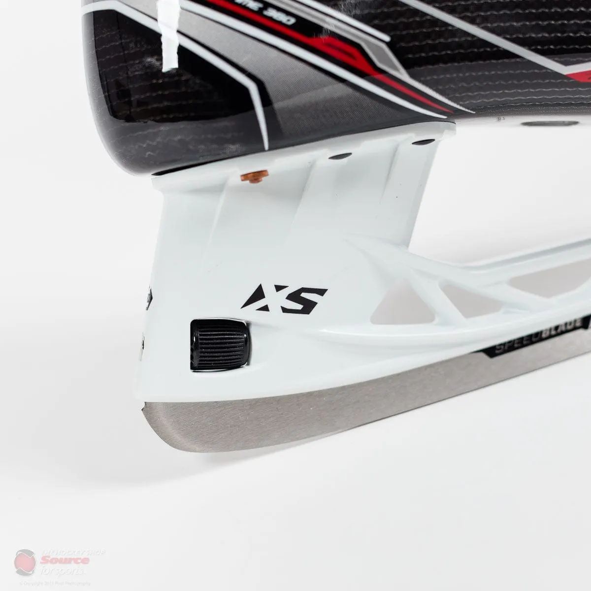 CCM Jetspeed FT490 Senior Hockey Skates
