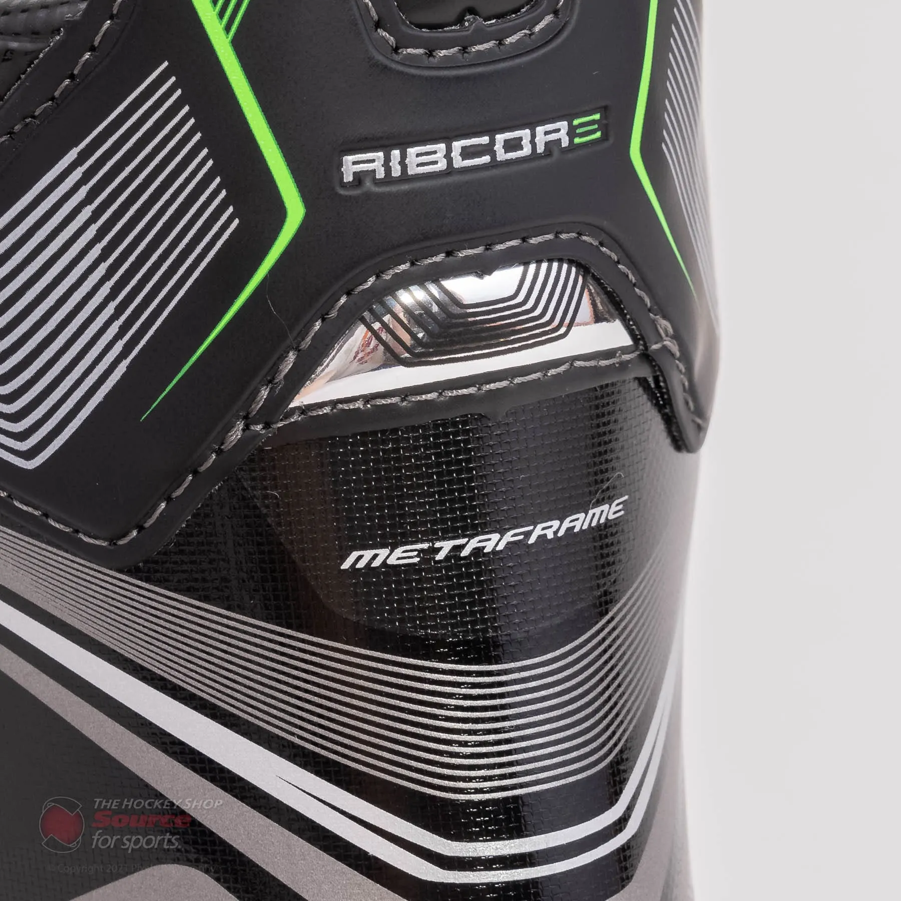 CCM RIBCOR 88K Intermediate Hockey Skates