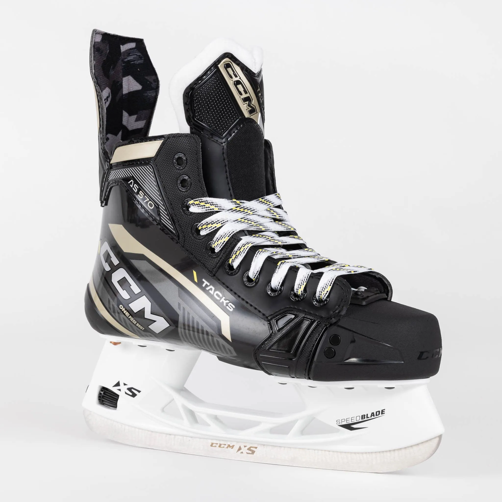 CCM Tacks AS570 Senior Hockey Skates