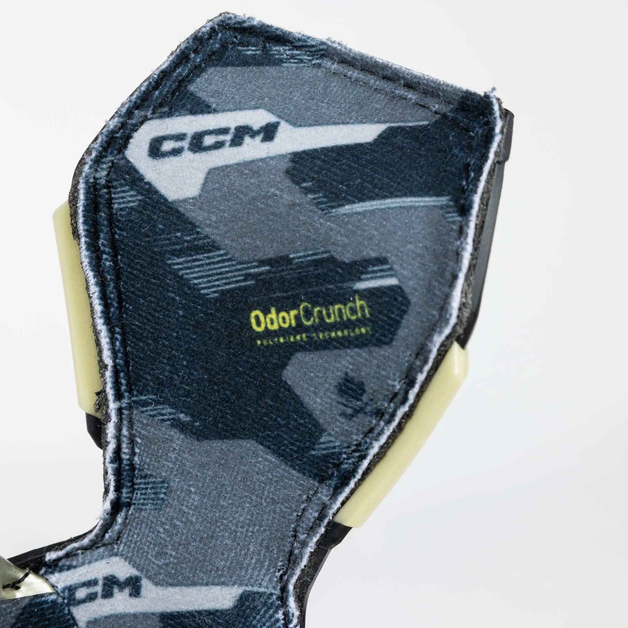 CCM Tacks AS590 Intermediate Hockey Skates