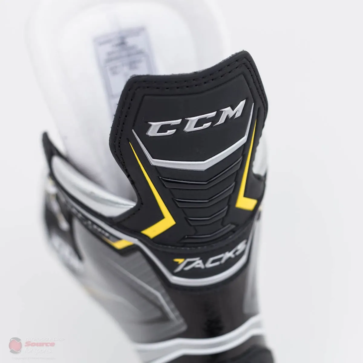 CCM Tacks Vector Senior Hockey Skates (2018)