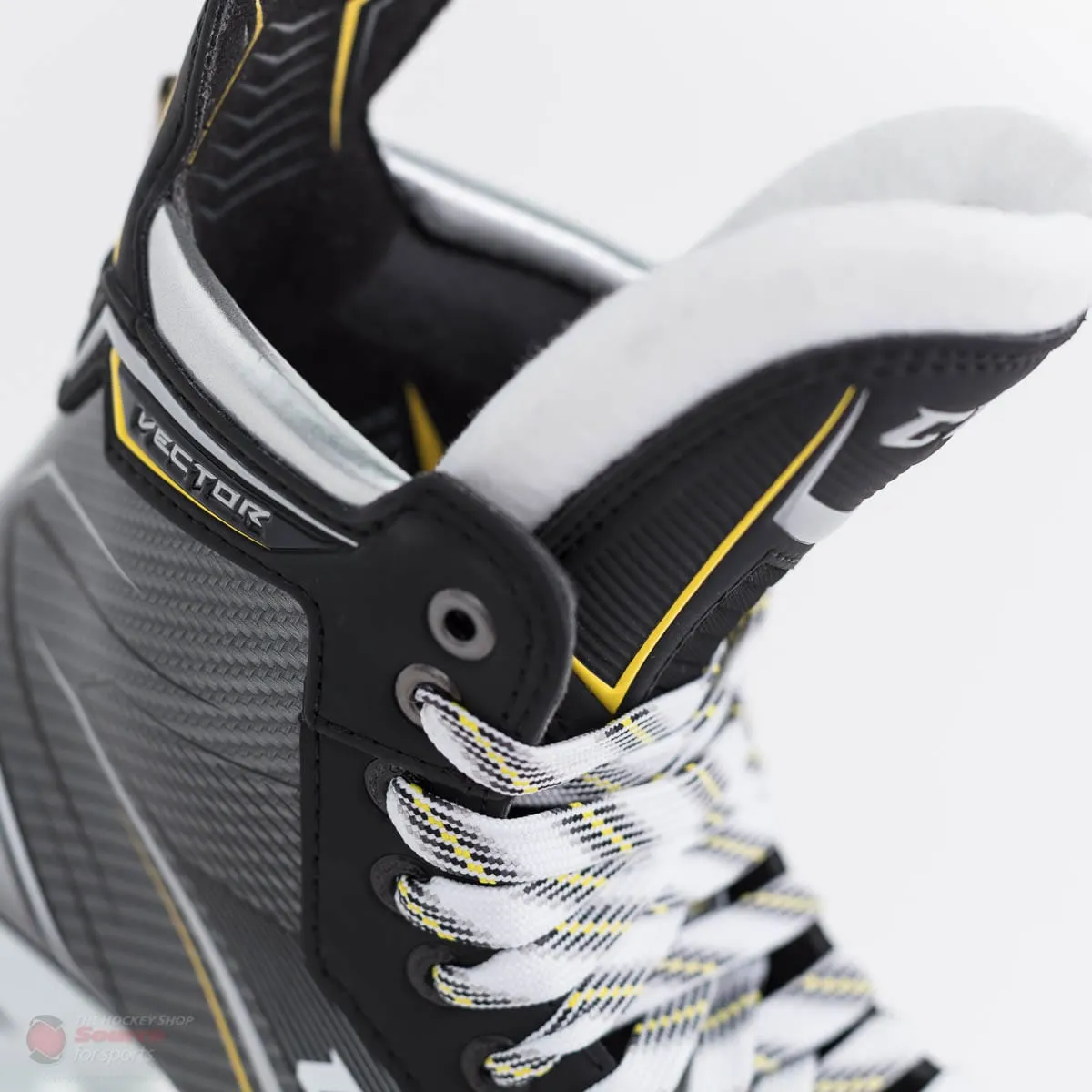 CCM Tacks Vector Senior Hockey Skates (2018)