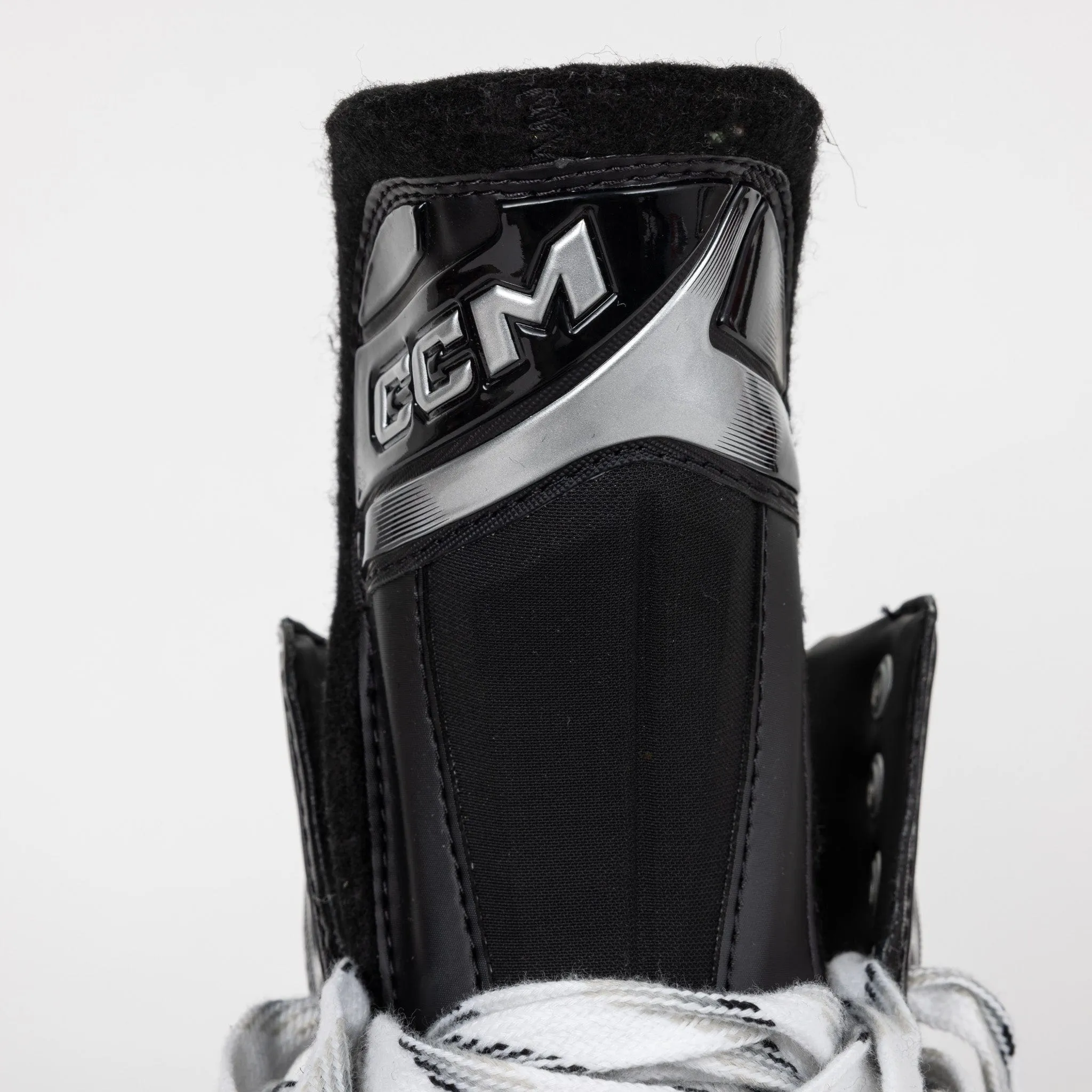CCM Tacks XF80 Intermediate Hockey Skates