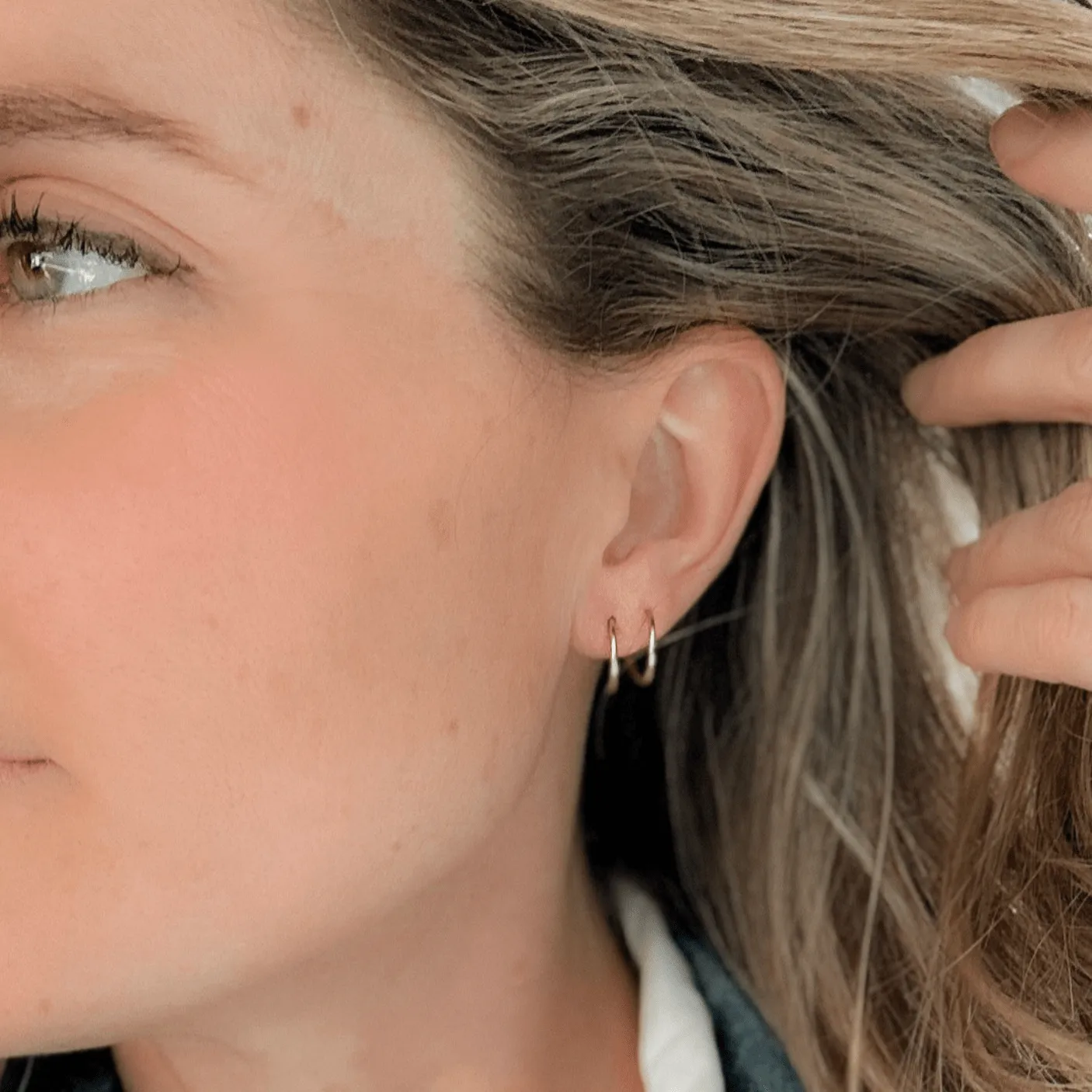 Double Twist Hoop Earrings