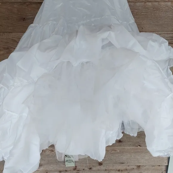 Drawstiring Waist Multi Layer Tulle Underskirt