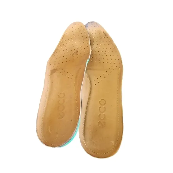 ECCO Tan dress shoes 40