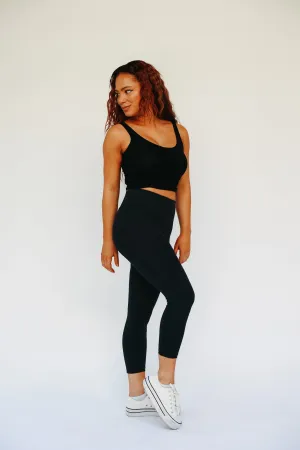 Ella Capri-Black