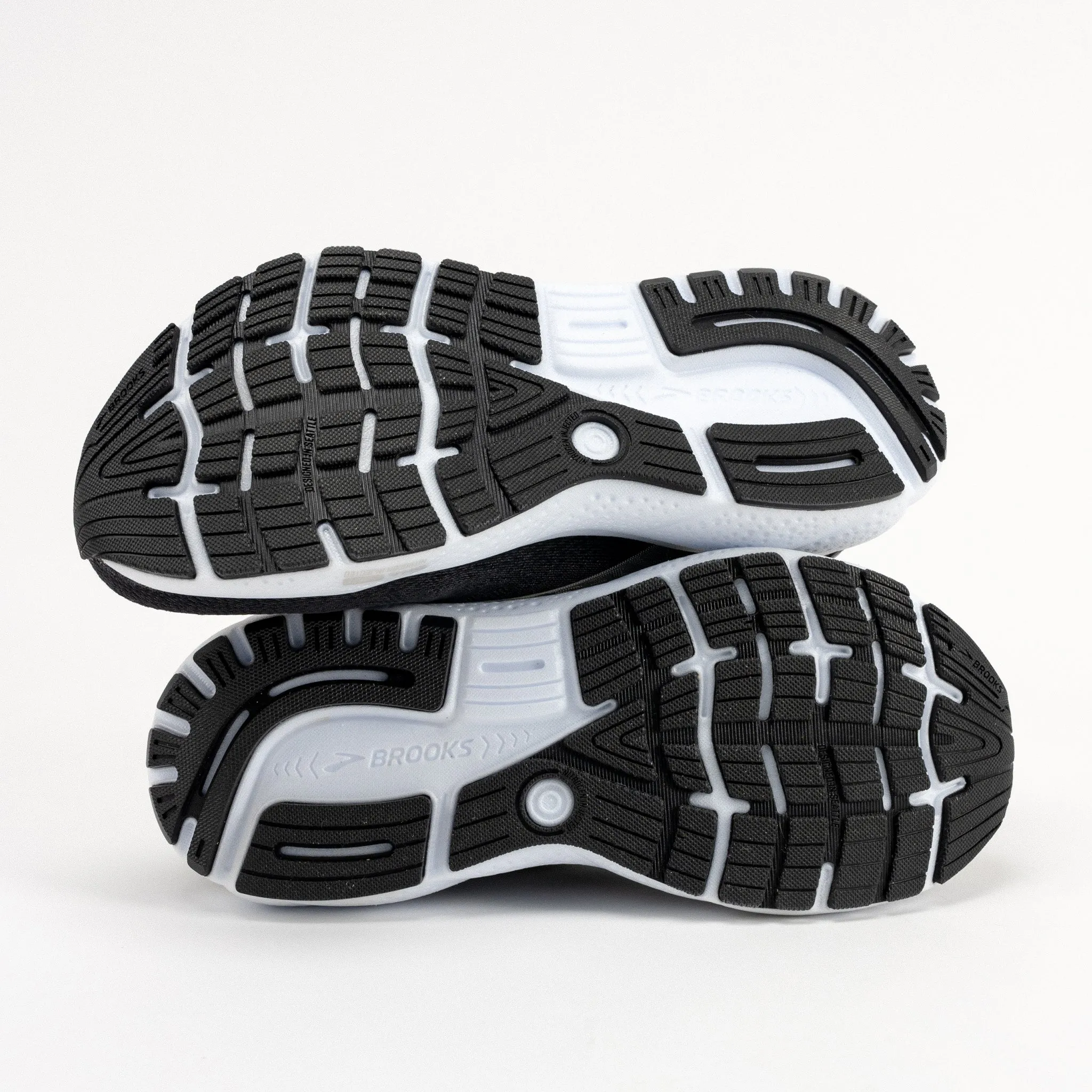 GHOST 16 WOMEN'S - BLACK - MESH