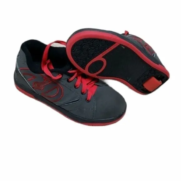 HEELYS SKATE SHOES, SIZE 6
