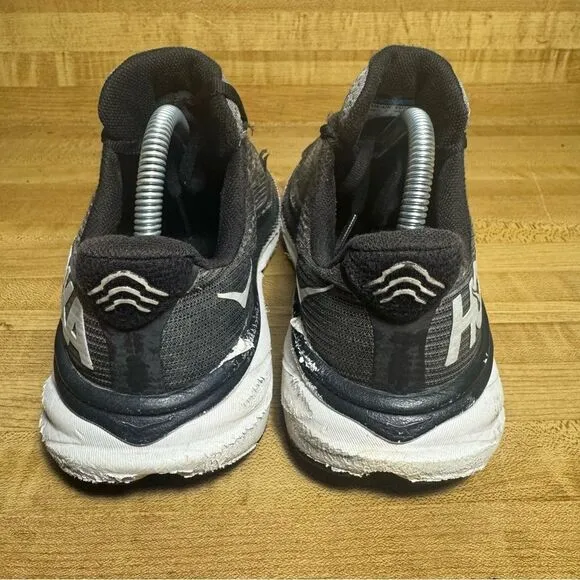 Hoka One One Y Clifton 9 Shoes Youth Size 4 MD 1131170-BWHT Black White
