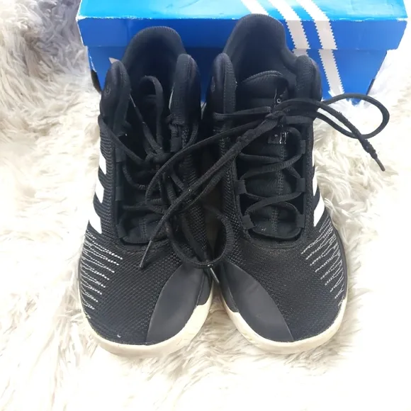 Kids Adidas Gray Stich sneakers size 6.5y