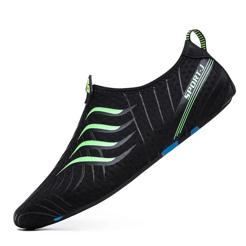 Lightweight Water Sneakers Women Swimming Slippers Oversize Aqua Shoes Quick-Drying Beach Walking Sandals Soft Flat Yoga Sneaker