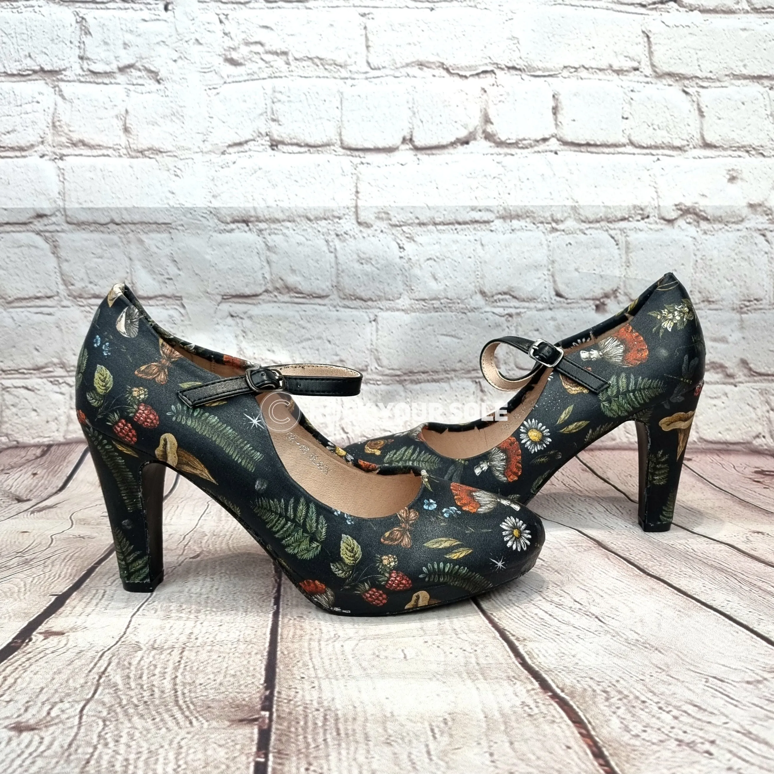 Nature Mushrooms 4inch heels with staps