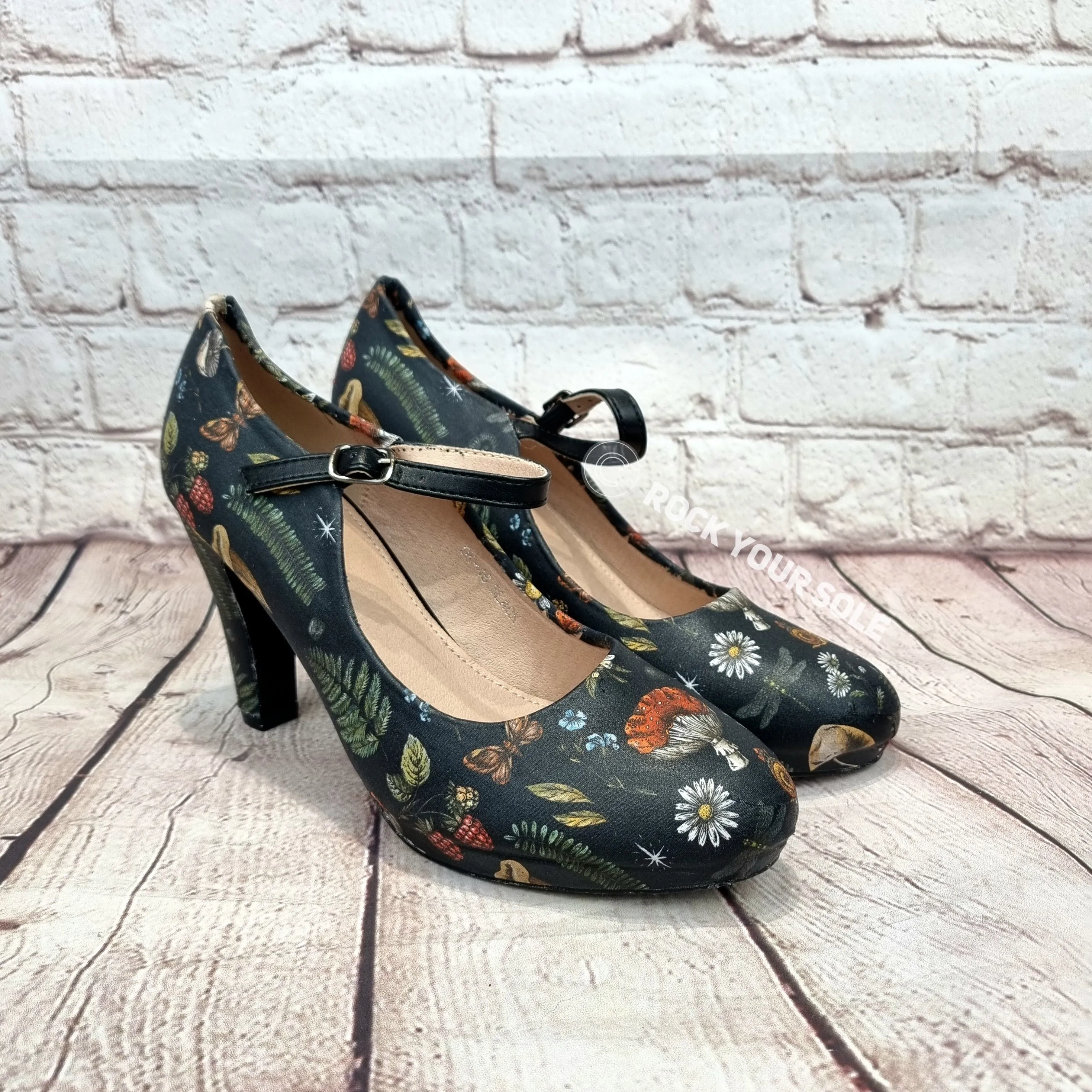 Nature Mushrooms 4inch heels with staps