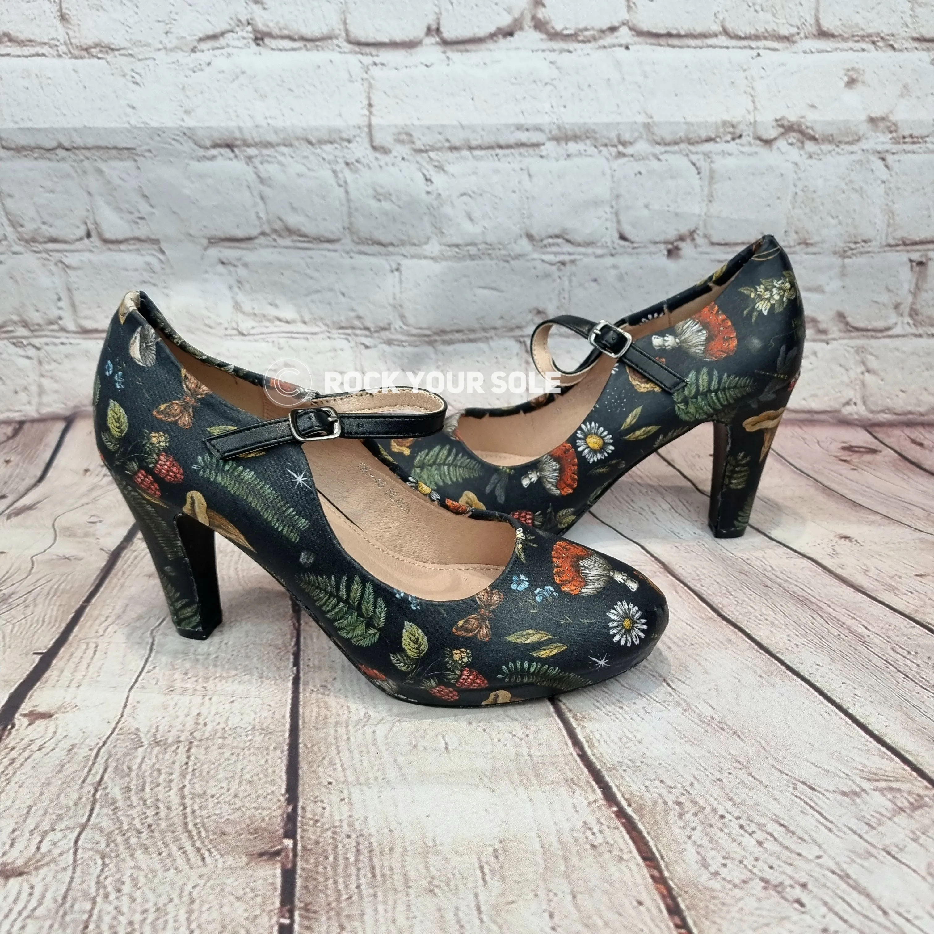 Nature Mushrooms 4inch heels with staps
