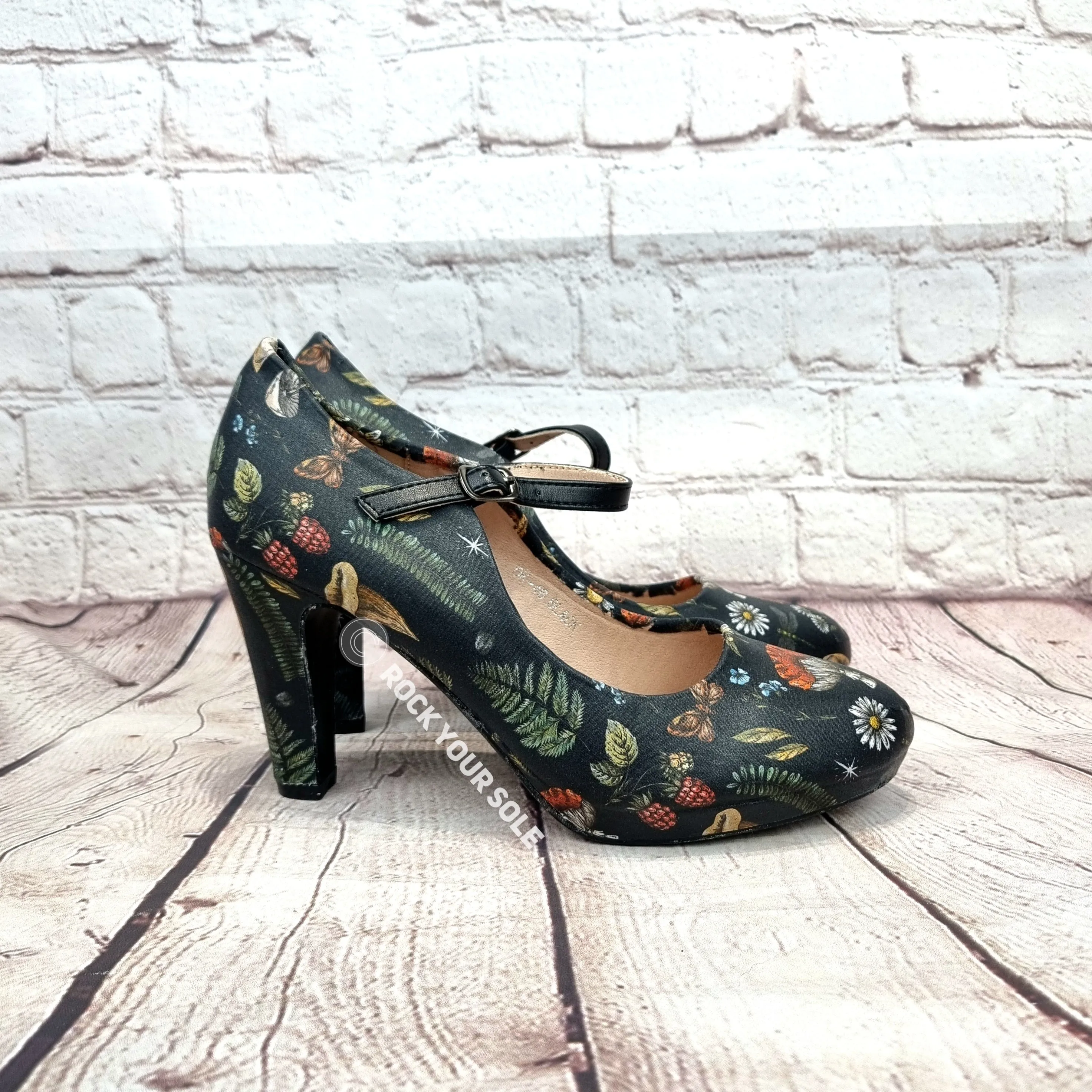 Nature Mushrooms 4inch heels with staps