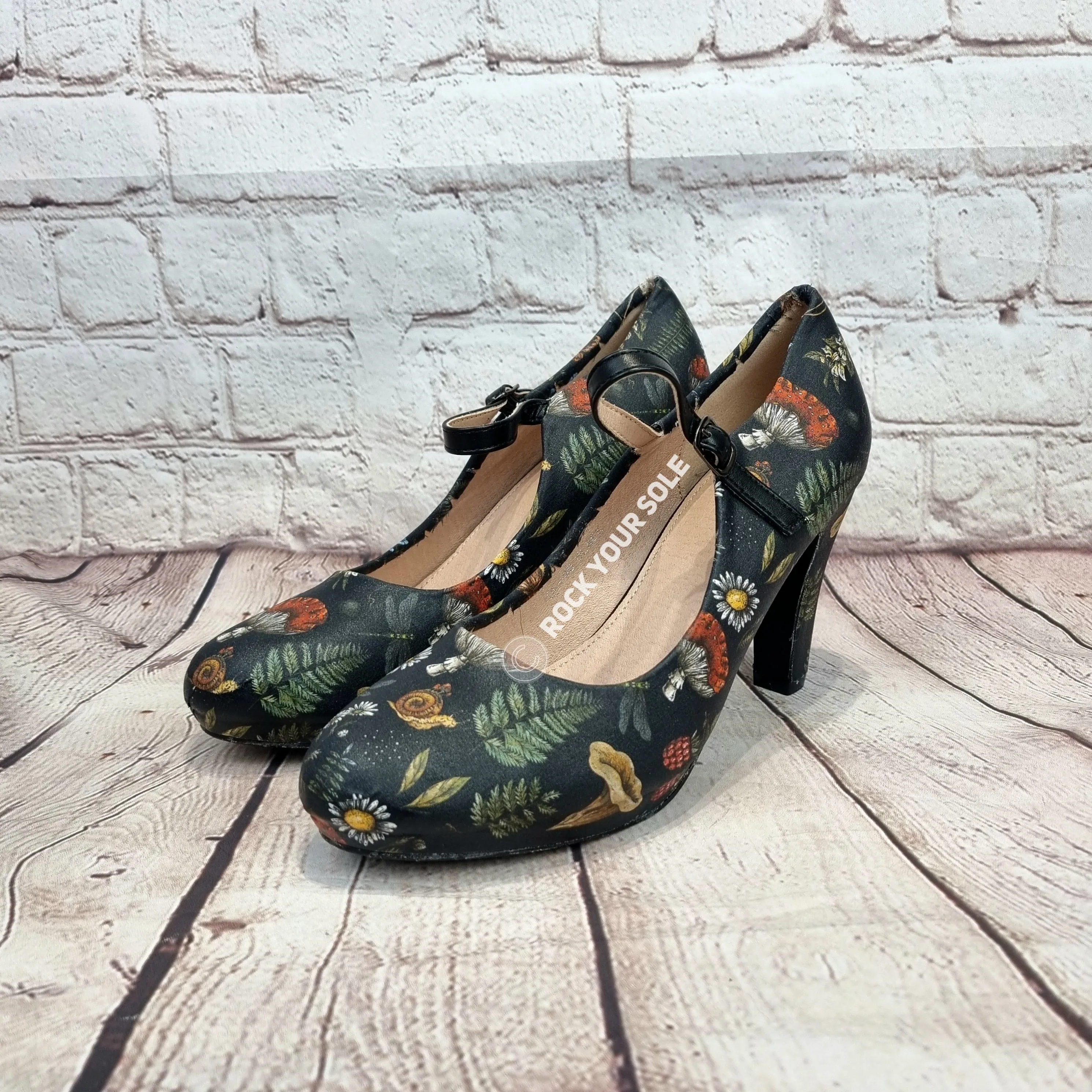 Nature Mushrooms 4inch heels with staps