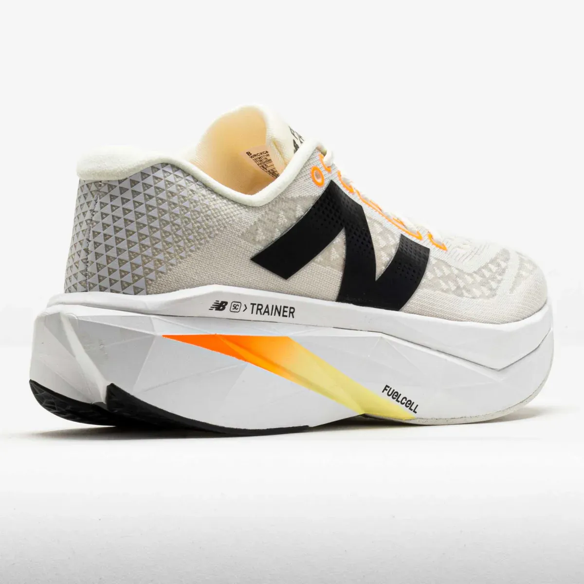 New Balance Women FuelCell SuperComp Trainer V3 - Angora / Mango