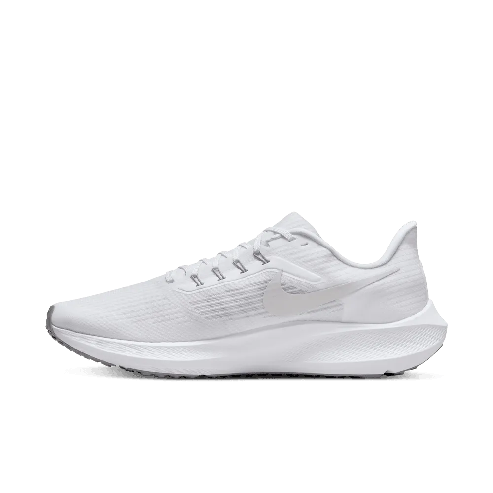 NIKE AIR ZOOM PEGASUS 39