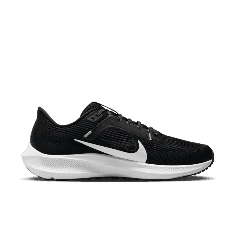 NIKE AIR ZOOM PEGASUS 40 PRM