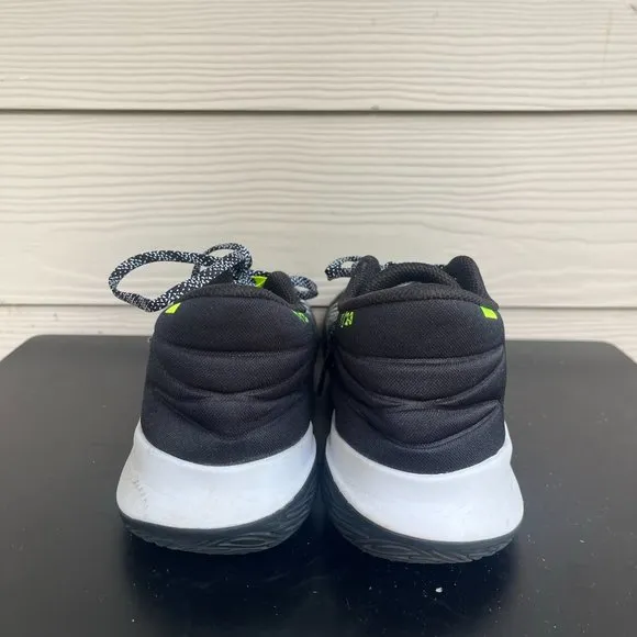 Nike Men's Kyrie Flytrap Black and White Shoes Sneakers Sz 9.5 Style CZ4100-002