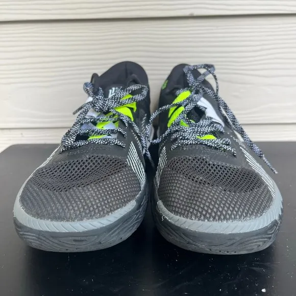 Nike Men's Kyrie Flytrap Black and White Shoes Sneakers Sz 9.5 Style CZ4100-002