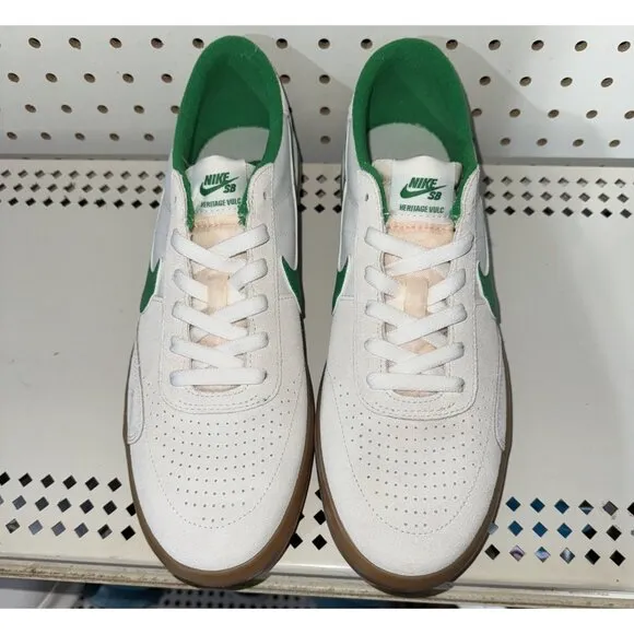 Nike SB Heritage Vulc Mens Suede Athletic Skate Shoes Size 9 White Green Gum