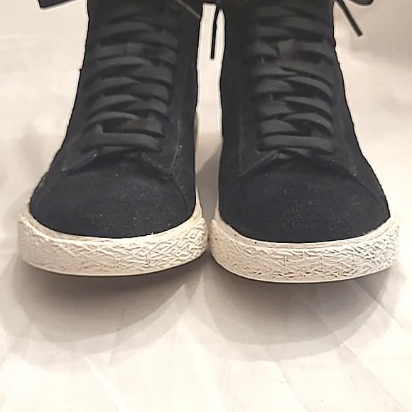 Nike Youth Blazer Mid GS High Top Sneakers Lace Up Suede Athletic Shoes Unisex