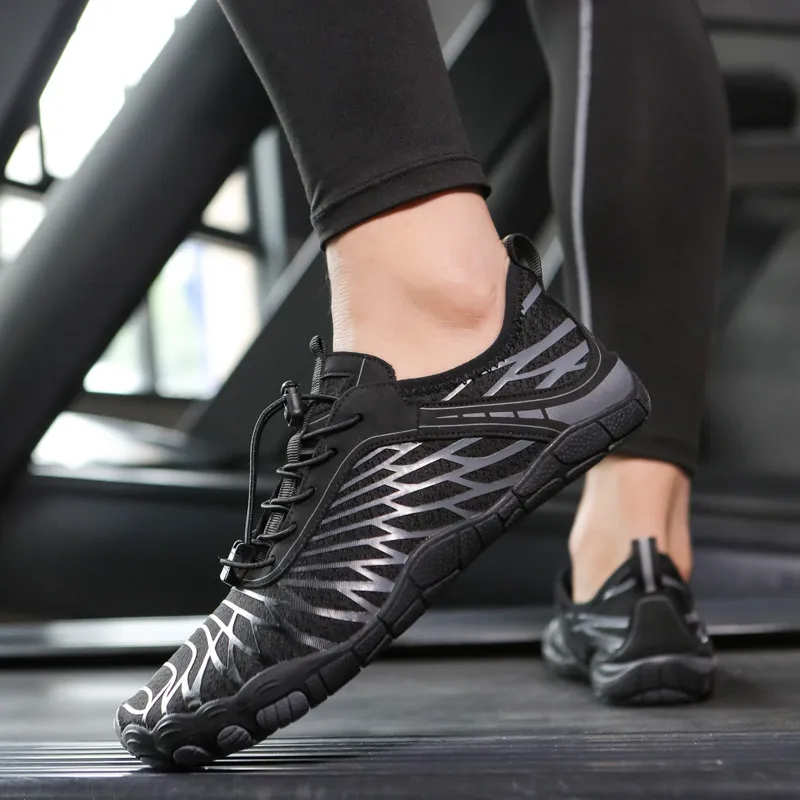 Non-Slip Barefoot Shoes for Healthy Feet (Unisex)   FREE Shoe Cleaning Brush