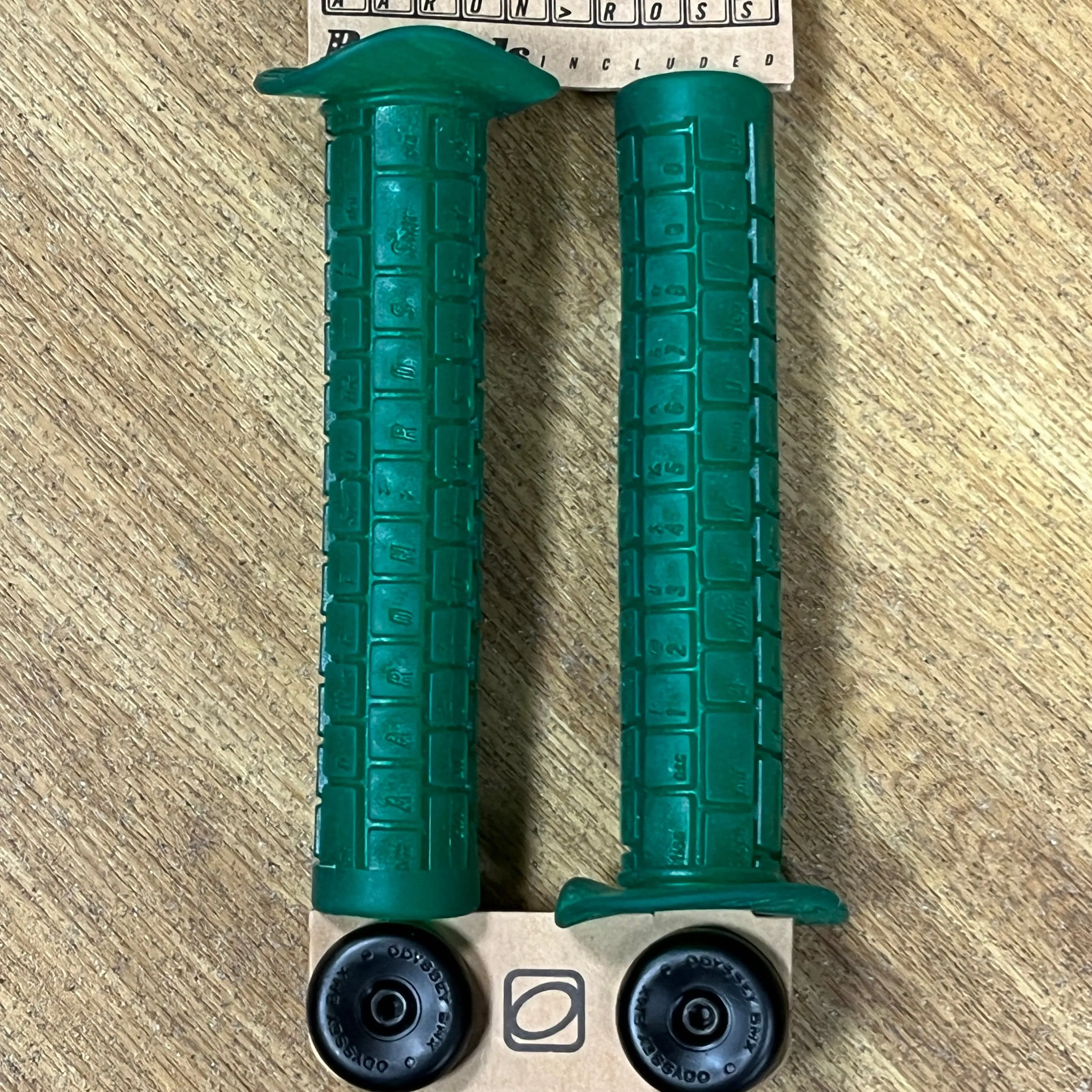 Odyssey Aaron Ross Keyboard Grips