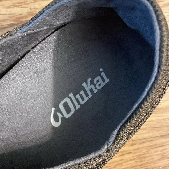 OluKai MENS Nohea Slip on Mesh Shoe EUC Size 7M
