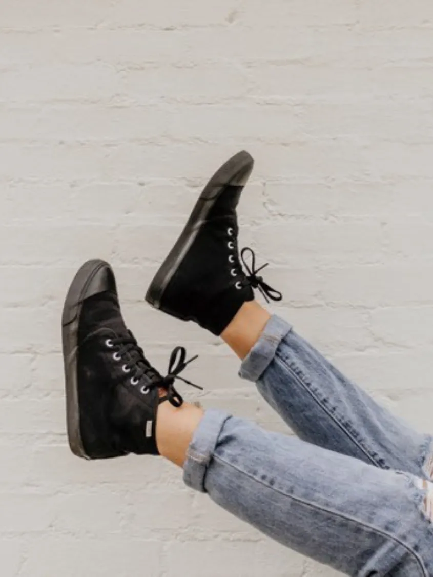 Onyx High Top