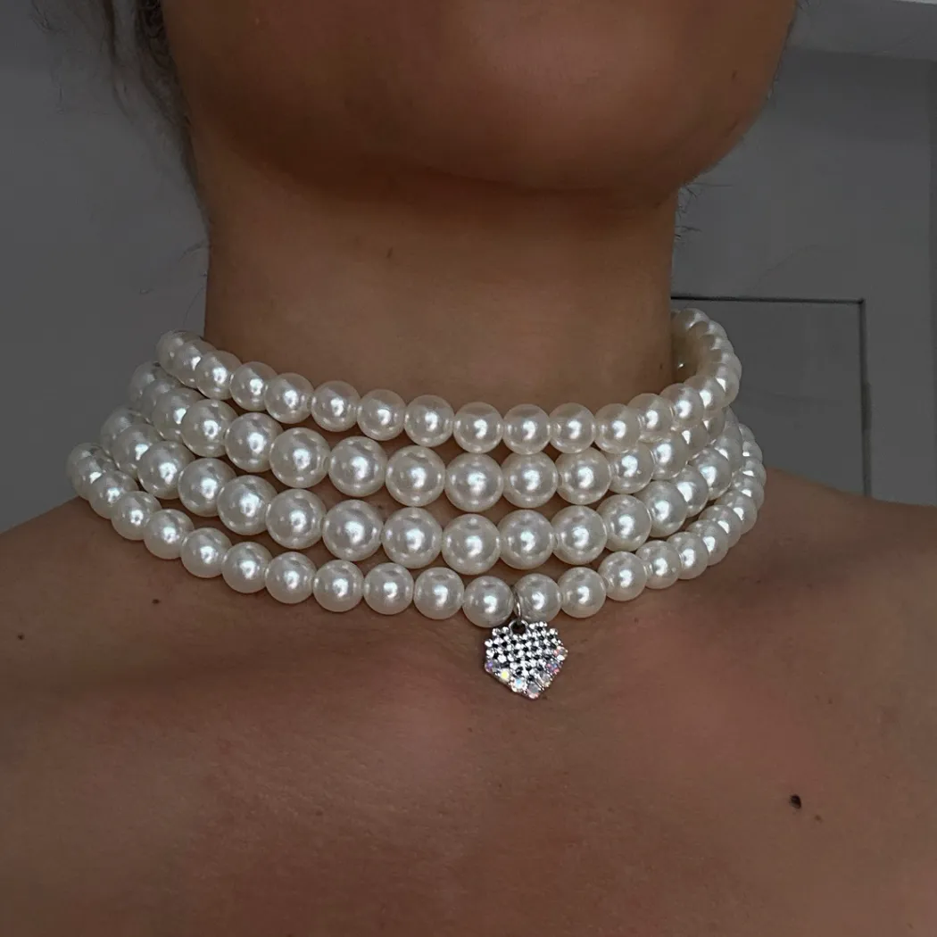 Pearl Multi Layer Choker