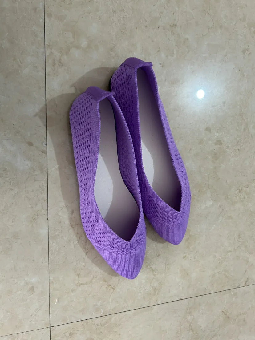 Plus Size Solid Color Pointed Flat Soft Sole Thin Shoes