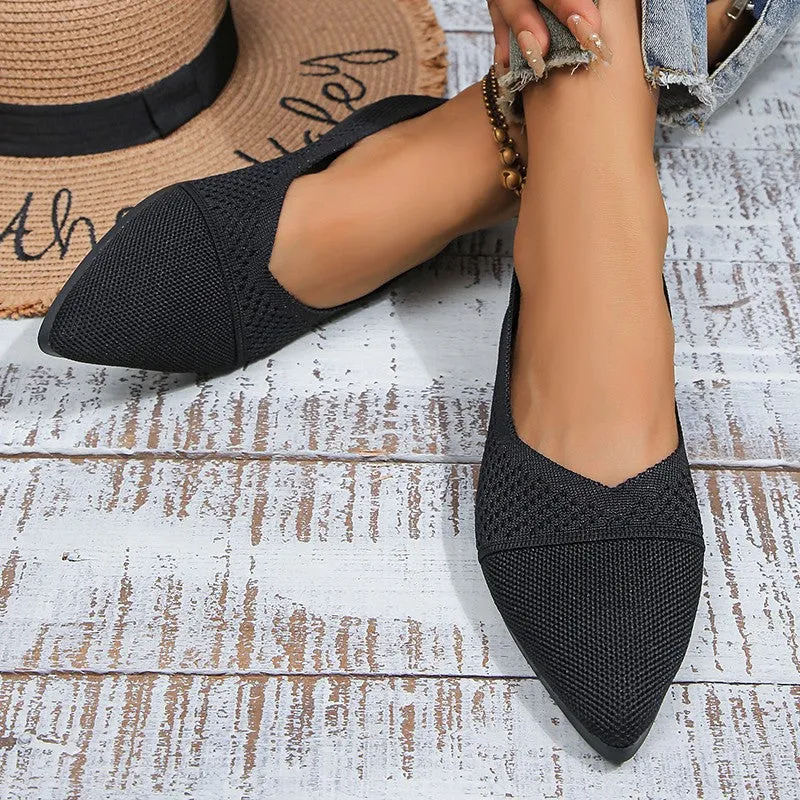 Plus Size Solid Color Pointed Flat Soft Sole Thin Shoes